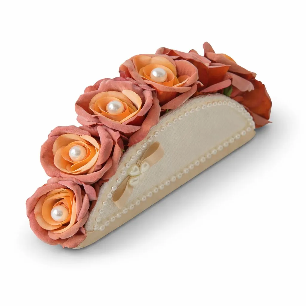 Bouquet sposa a pochette con rose rosa