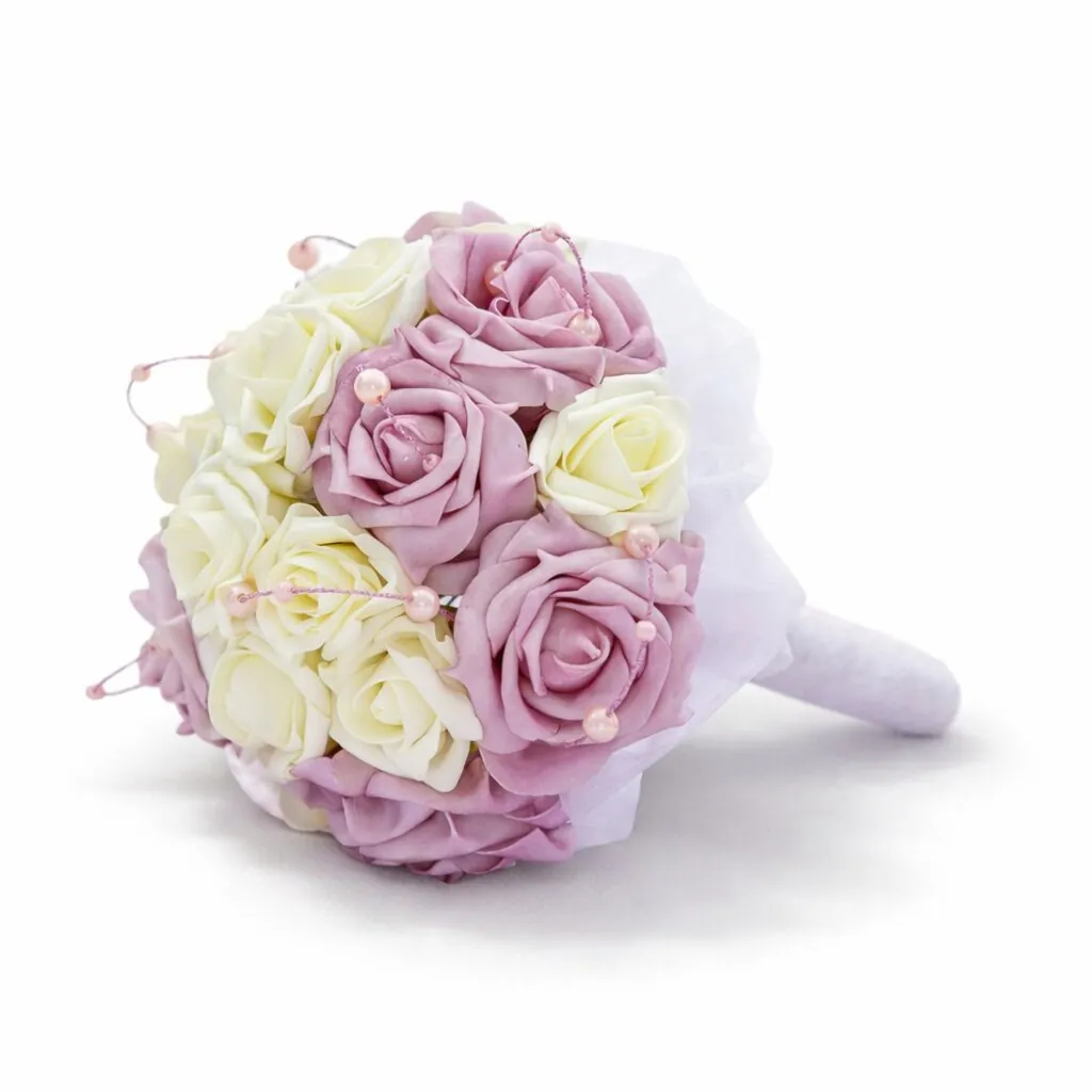 Bouquet sposa con rose lilla e avorio