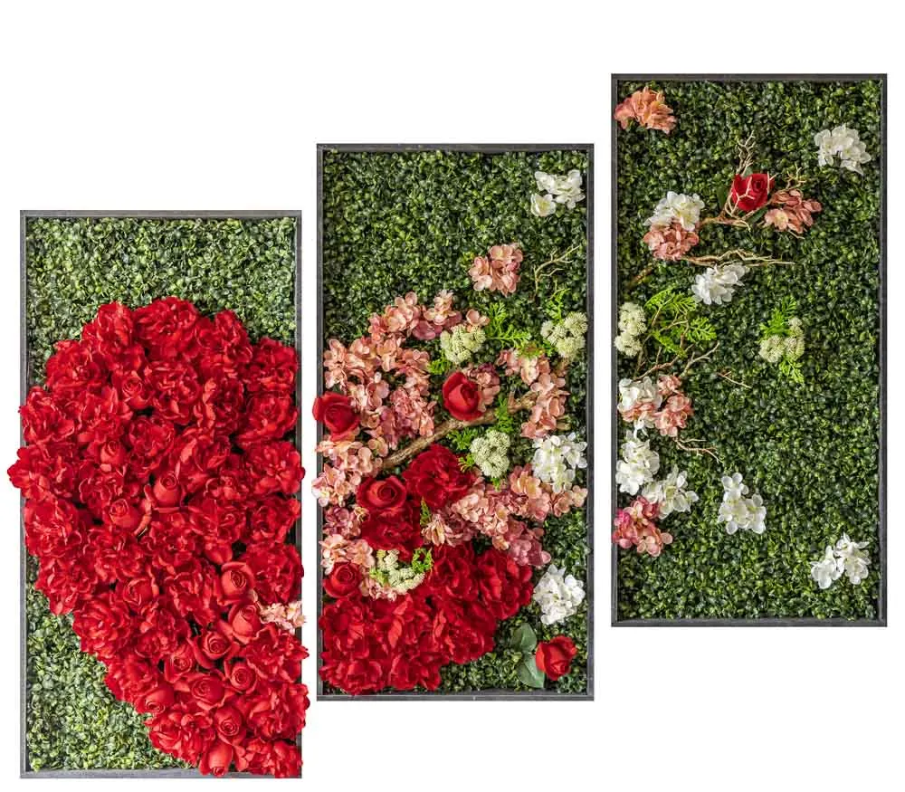 Trittico di quadri con rose rosse e ortensie oltre a bosso